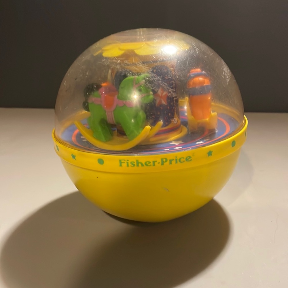 Vintage 1985 fisher price chime ball